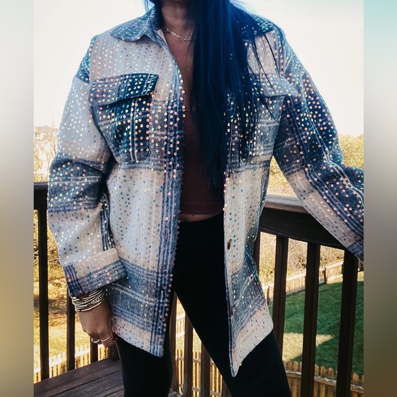 Mikka Sequin Shacket by JK Oversized Small - Picture 2 of 7